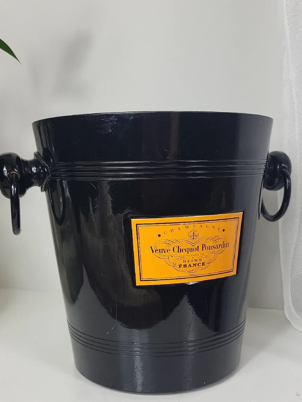 Veuve Clicquot Black Champagne Cooler Bucket‎ Vintage 1998. Size 8